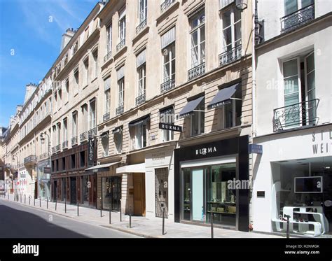 rue saint honore luxury shopping